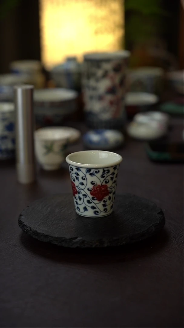 景德镇全手工手绘青花釉里红可乐杯