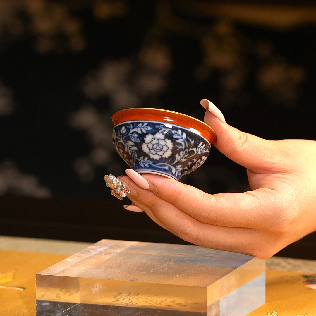 DM大明风华 青花蓝地白花矾红描金杯