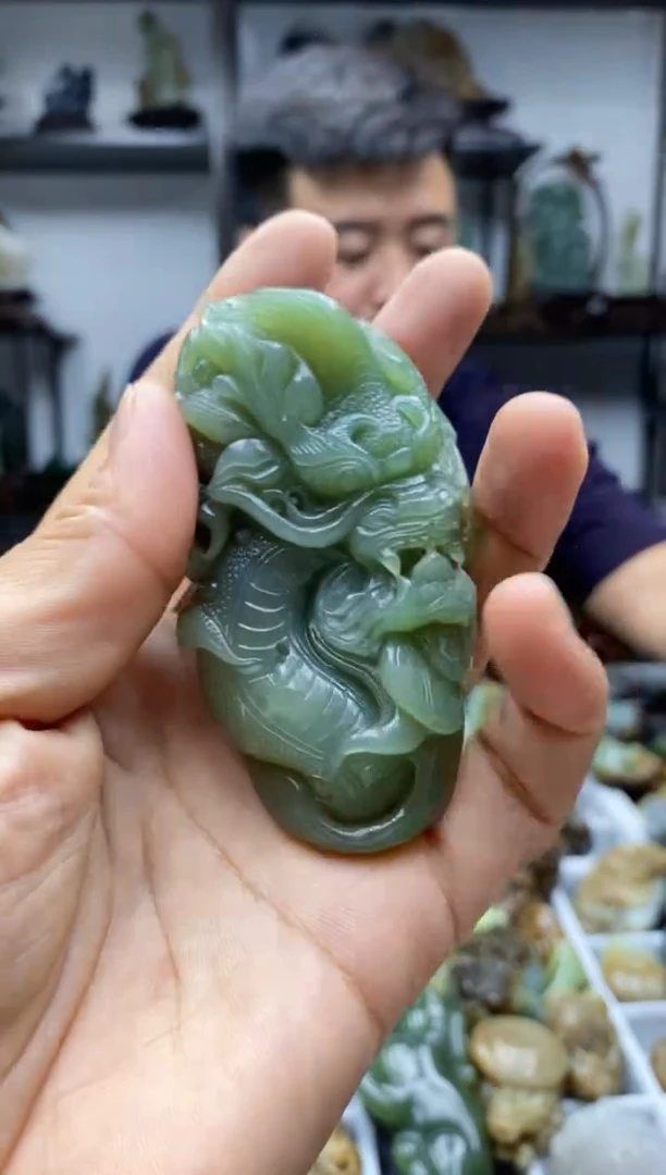 未镶嵌和田玉把件1