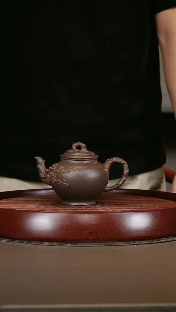 茶壶紫砂仿生器紫泥报春