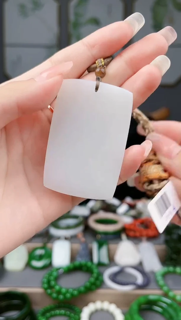 和田玉未镶嵌颈饰多样性发货拍一单发一个