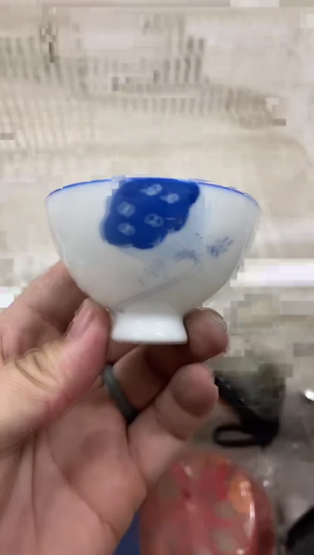 无运费险有瑕疵的摄影的产品有使用过的痕迹有点脏介意勿拍