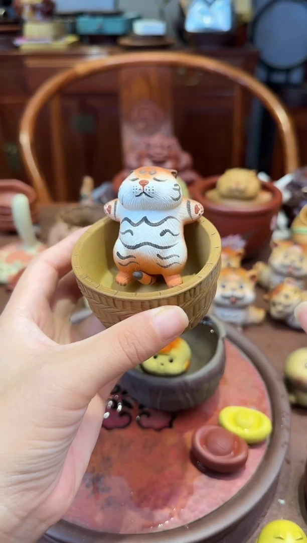 紫砂茶宠躺平虎+盆
