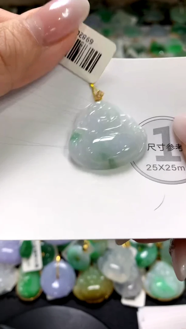 颈饰未镶嵌翡翠1111111111111111