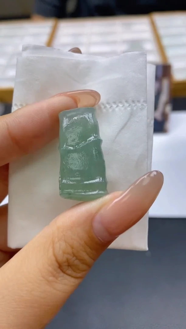 【闪购商品】定制翡翠未镶嵌天然翡翠A货84