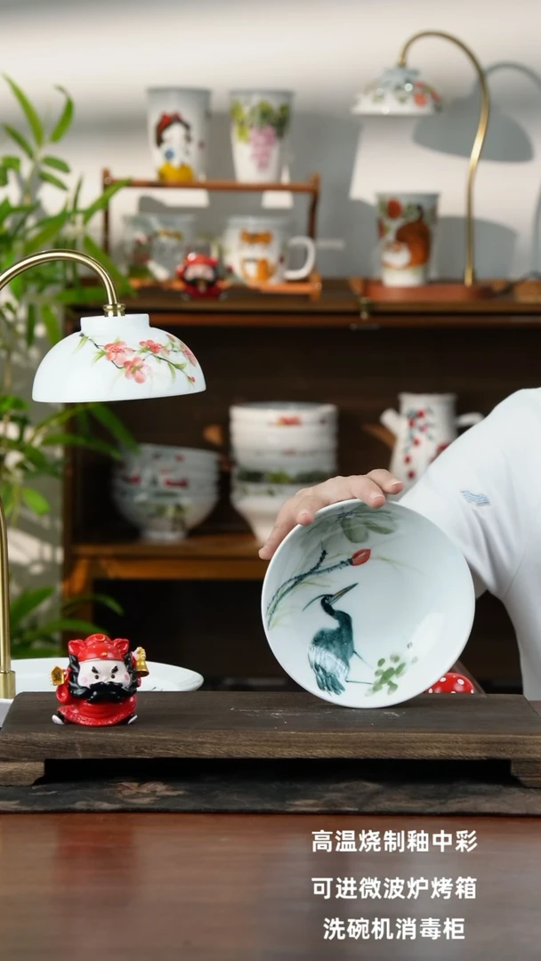 瓷片景德镇手绘釉中彩（食品级）小胖碗