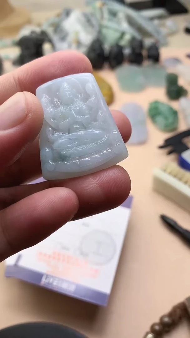 未镶嵌定制翡翠翡翠