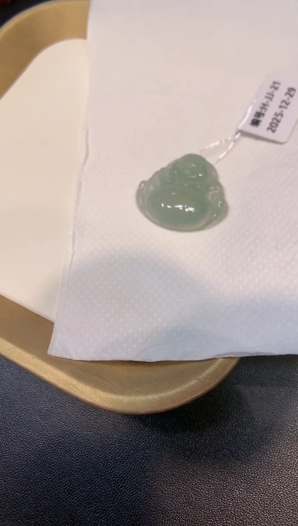 颈饰未镶嵌翡翠佛公