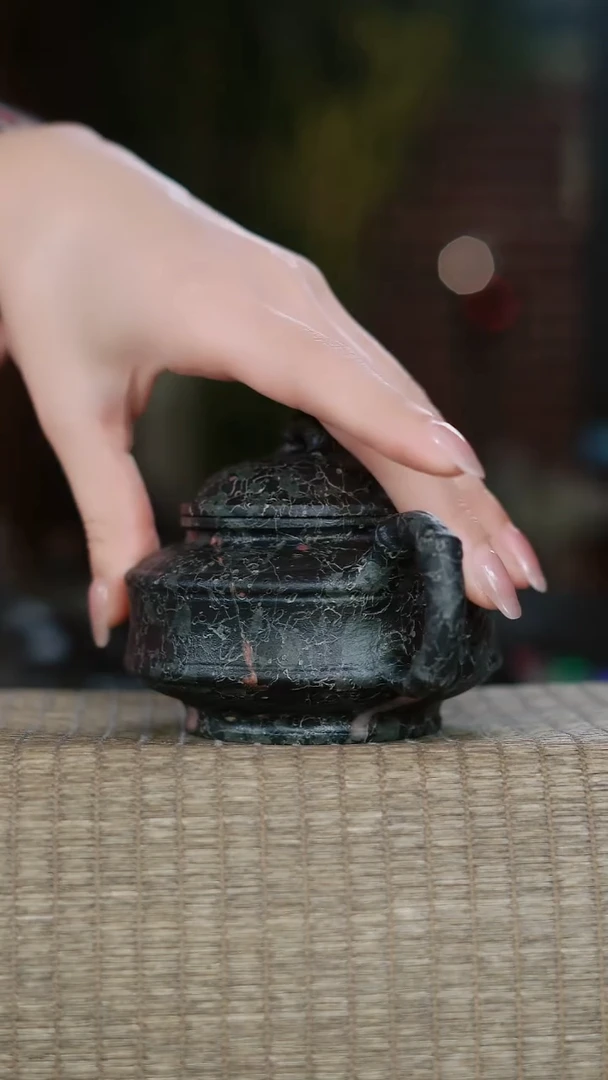 【闪购商品】寻武记M梅花玉一物一拍竹节壶