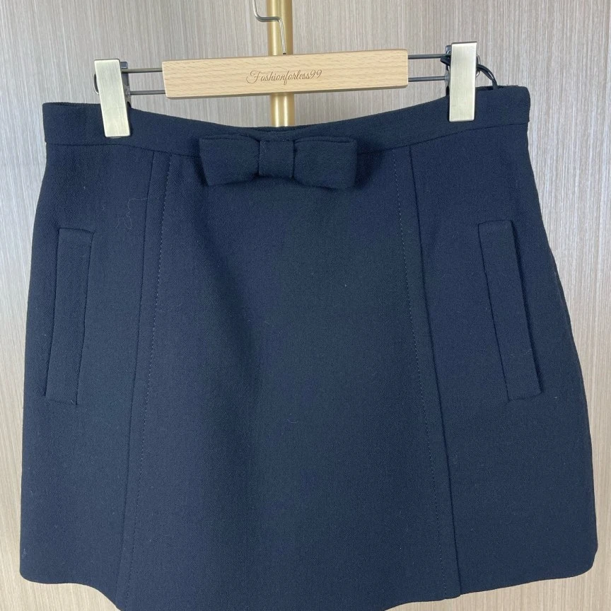 99新 MIU MIU/缪缪 黑色蝴蝶结短裙 46 16177925