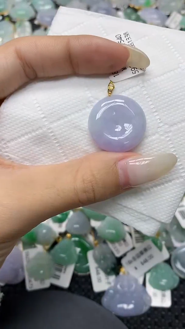 颈饰18K金镶嵌翡翠11111111111