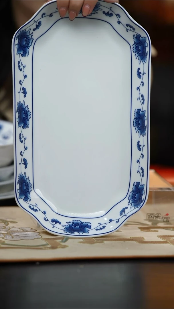 1个微瑕满汉全席12英寸凹角鱼盘