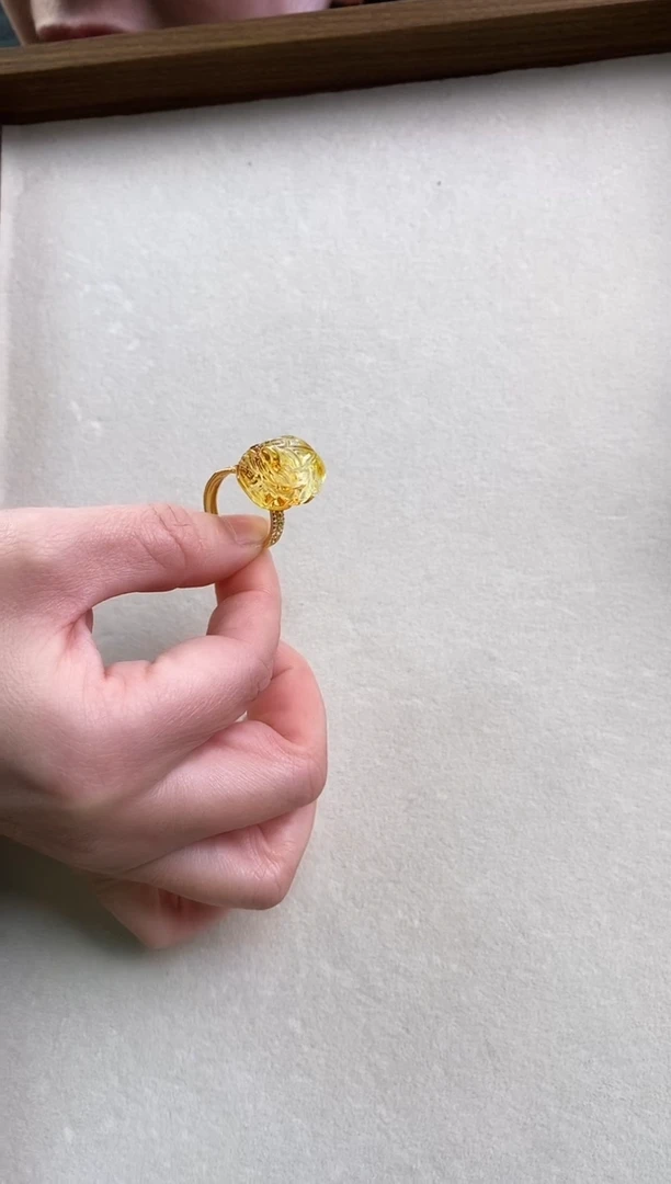 【闪购商品】金珀颈饰银S925镶嵌00000000