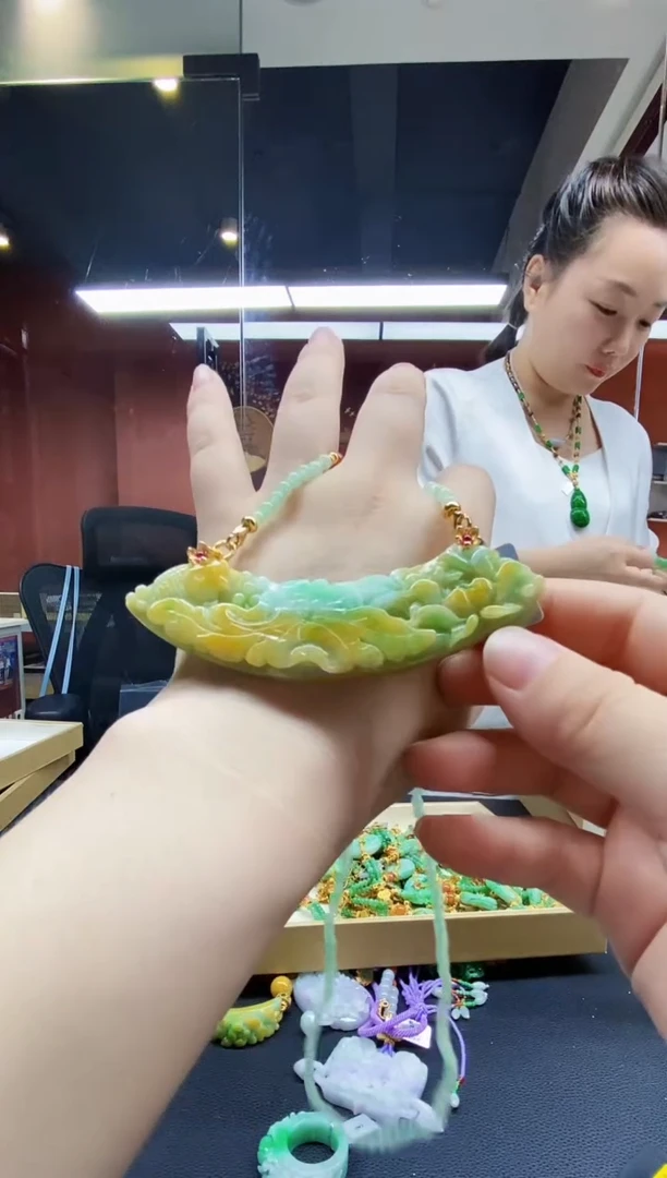 颈饰未镶嵌翡翠翡翠吊坠