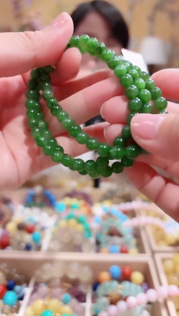 颈饰未镶嵌和田玉（碧玉）天然碧玉设计款万能链多样性发其一