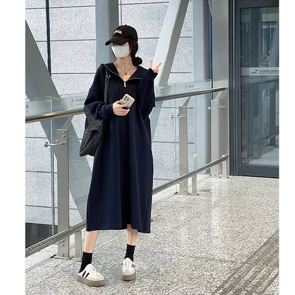 时尚慵懒风连帽卫衣裙2024秋季休闲宽松长款显瘦女24WY077