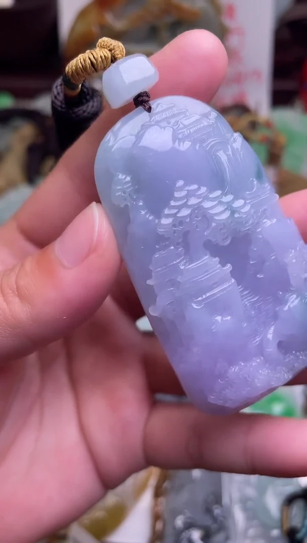 颈饰未镶嵌翡翠山水