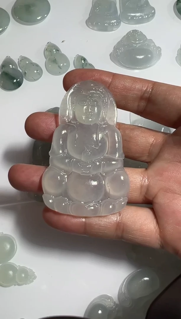 未镶嵌定制翡翠观音