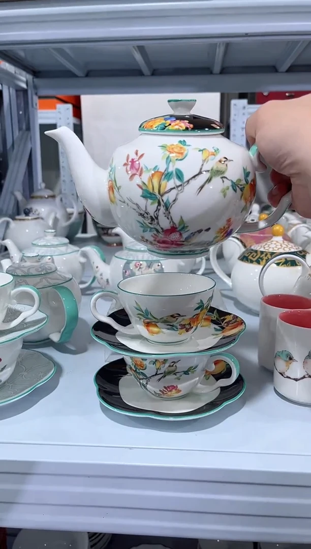 瓷片日用陶瓷（简装）一壶2杯2碟