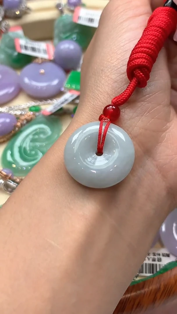 【闪购商品】翡翠颈饰未镶嵌平安扣