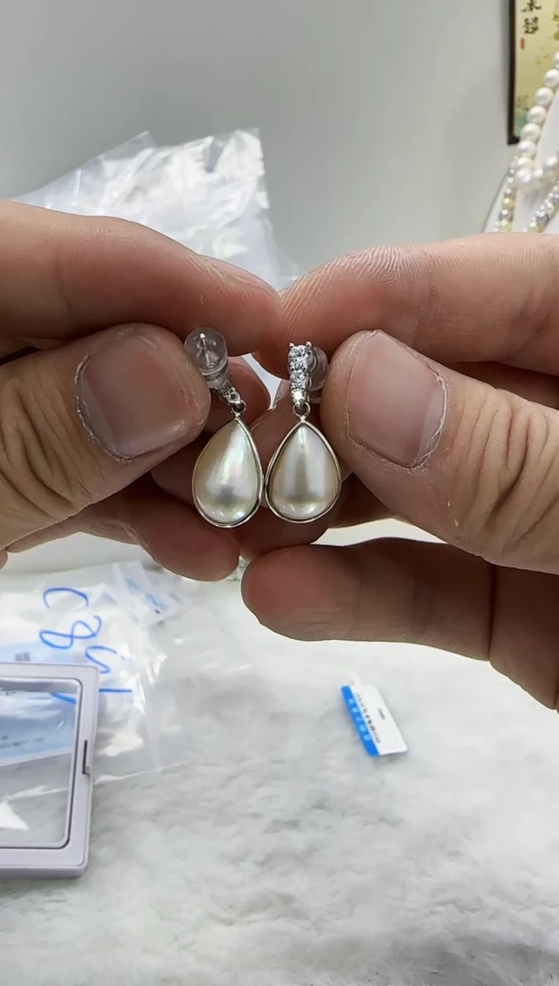 【闪购商品】拼合珍珠（马贝珠）DA银S925镶嵌c896 马贝耳环