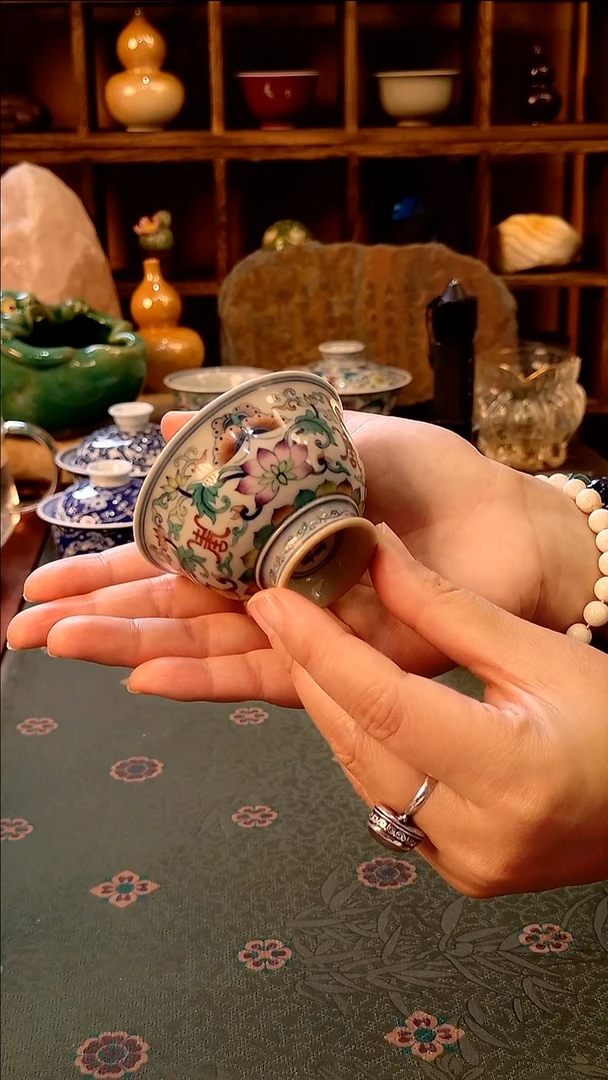 【手工手绘蝶恋花主人杯】