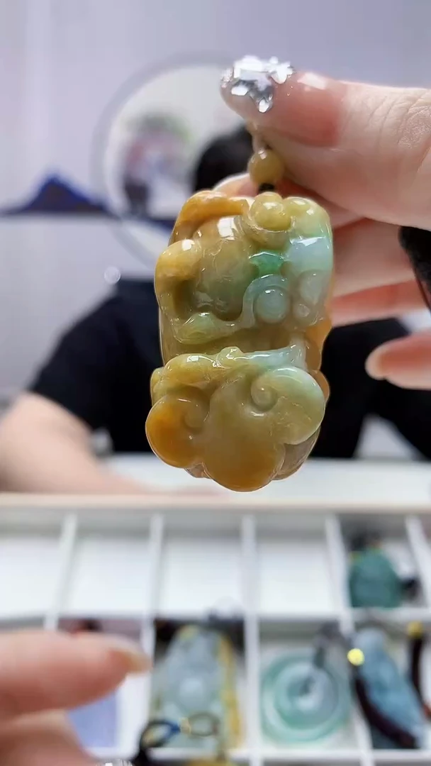 定制翡翠未镶嵌5060DD-毛货挂件191