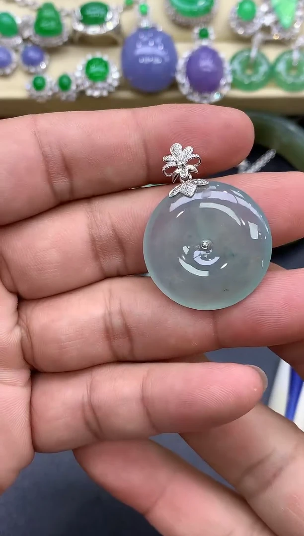 颈饰18K金镶嵌翡翠408-中国好珍宝