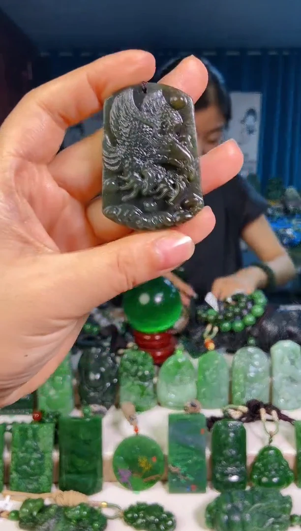 和田玉未镶嵌挂件1