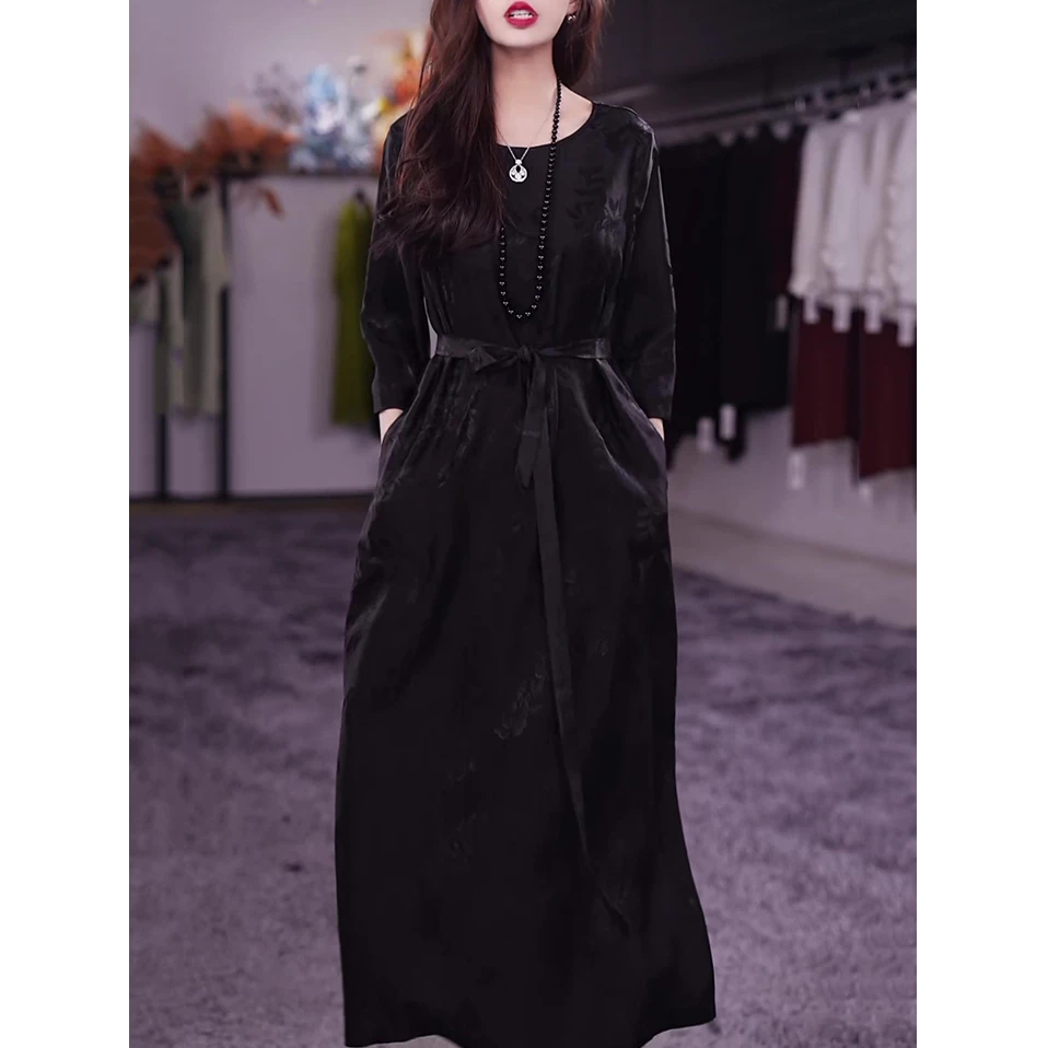 新中式时尚黑色连衣裙2025夏季新款轻奢洋气宽松显瘦减龄提花长裙