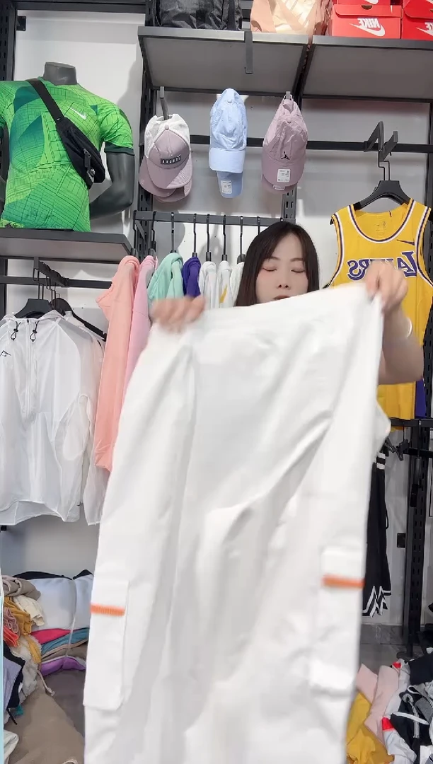 1353编码 瑕疵款直播间过款为准 尺码 170