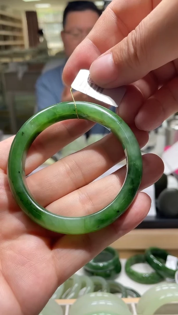 未镶嵌手镯和田玉56圈口 0235