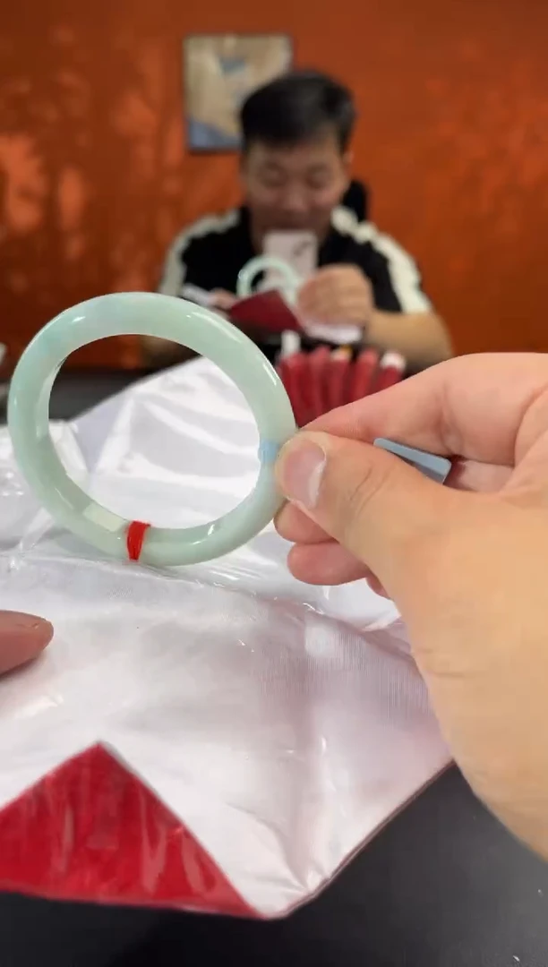 未镶嵌手镯翡翠10 56