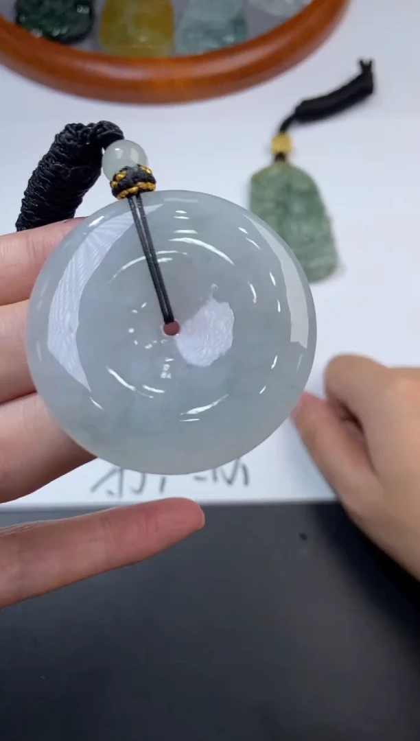 未镶嵌挂件翡翠370058    多人 多样性发一件