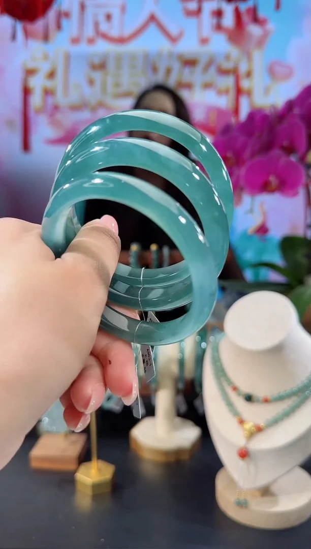 【闪购商品】定制翡翠手镯正圈未镶嵌圈口可选多样性发一