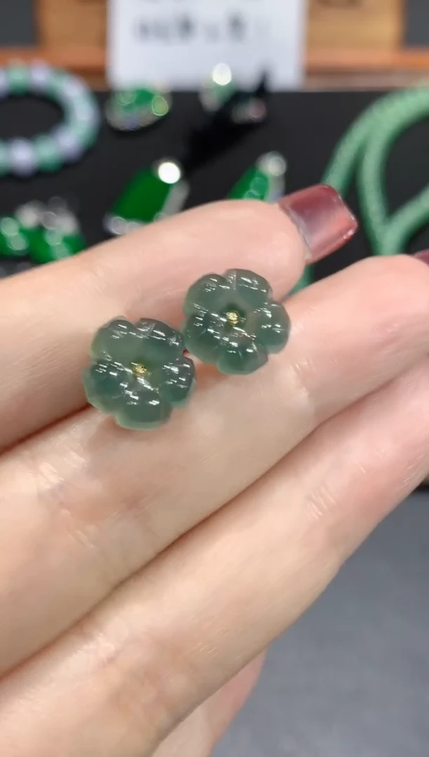 【闪购商品】翡翠耳饰未镶嵌团购