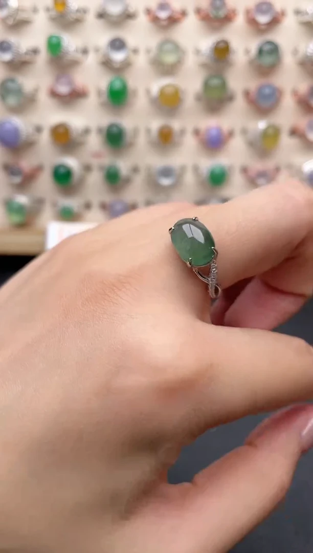 【闪购商品】翡翠戒指银S925镶嵌一物一证一礼盒