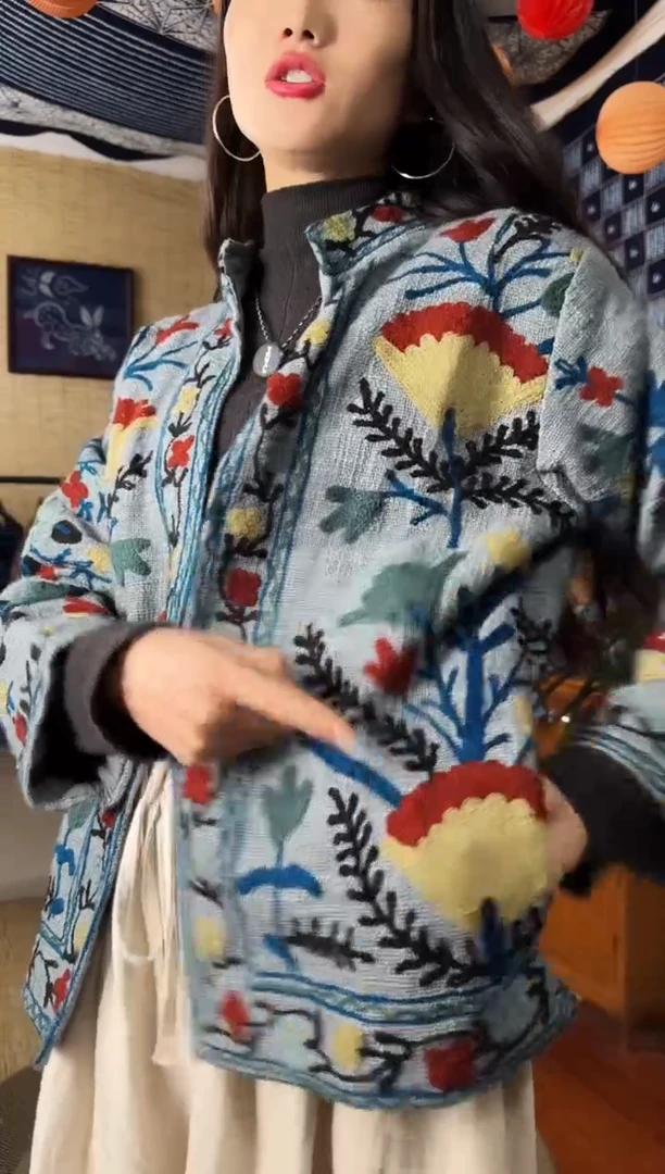 【闪购商品】设计师款刺绣外套