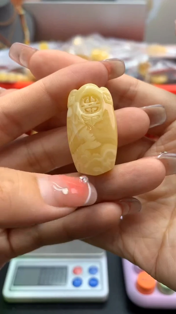 未镶嵌琥珀珠宝奇石꒰****꒱2626/3发1