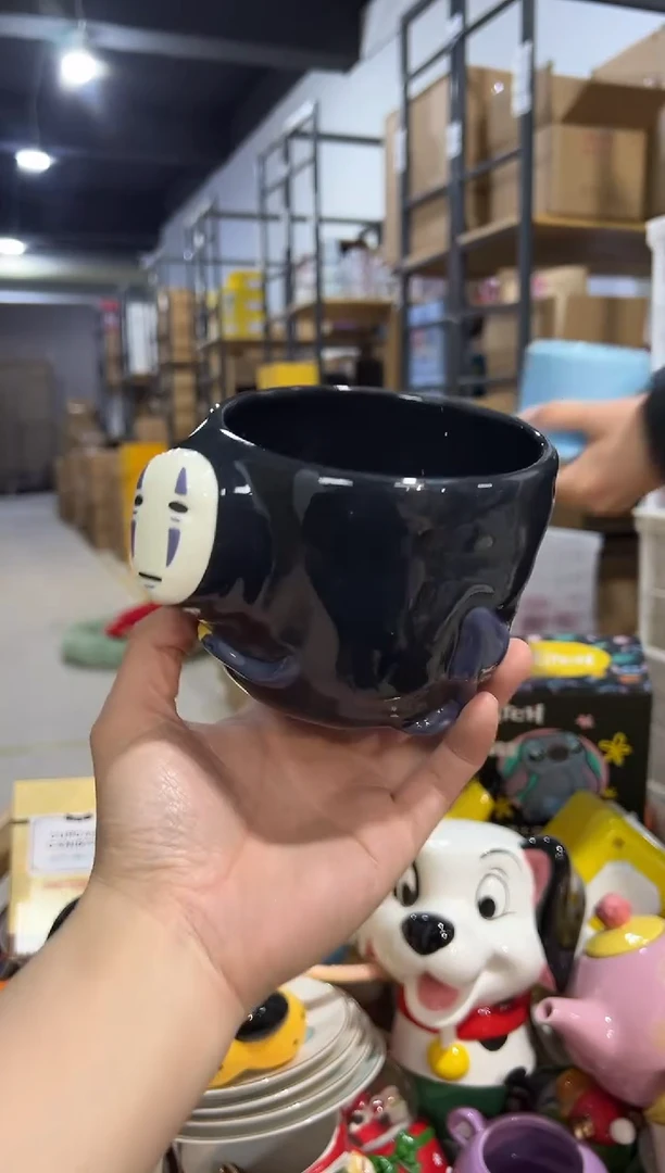 【闪购商品】杯陶瓷无脸男水杯