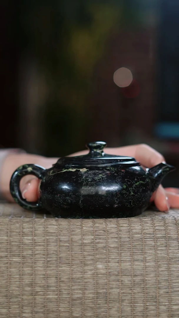 【闪购商品】寻武记M梅花玉一物一拍明炉壶