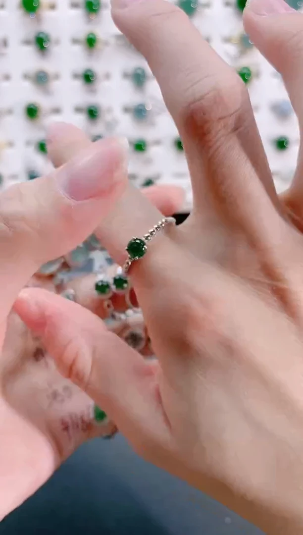 【闪购商品】翡翠戒指银S925镶嵌天然翡翠