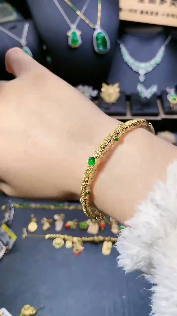 【闪购商品】翡翠手镯银S925镶嵌手镯