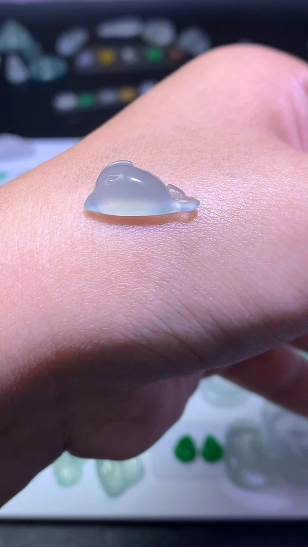 未镶嵌定制翡翠毛货