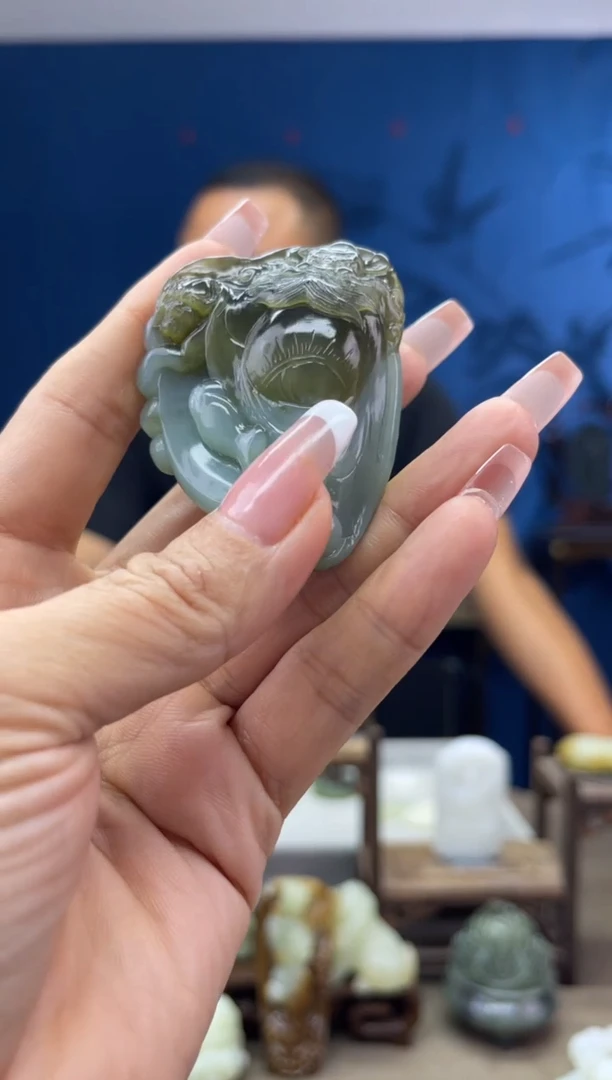 颈饰未镶嵌和田玉11