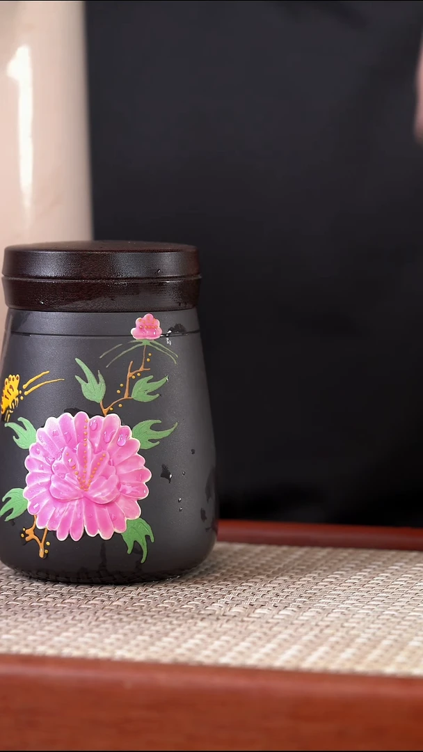 茶杯紫砂变色紫砂杯