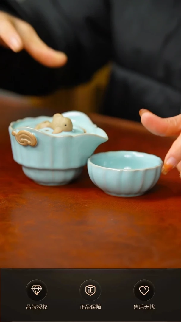 天青鱼快客手抓壶不完美 一壶一杯