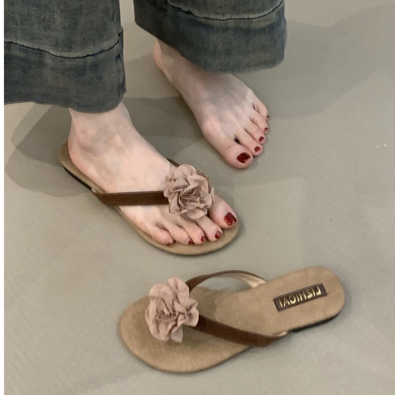 LF-626-30 温柔仙女风外穿凉鞋女2025年夏季新中式花朵人字凉拖鞋