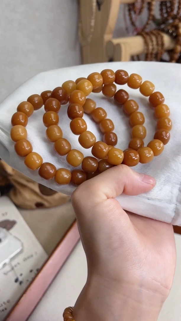 菩提根/象牙果手串缅小料黄糖玉化桶珠10*11