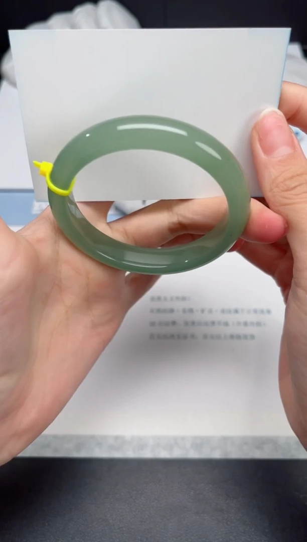 石英质玉手镯未镶嵌K258-55